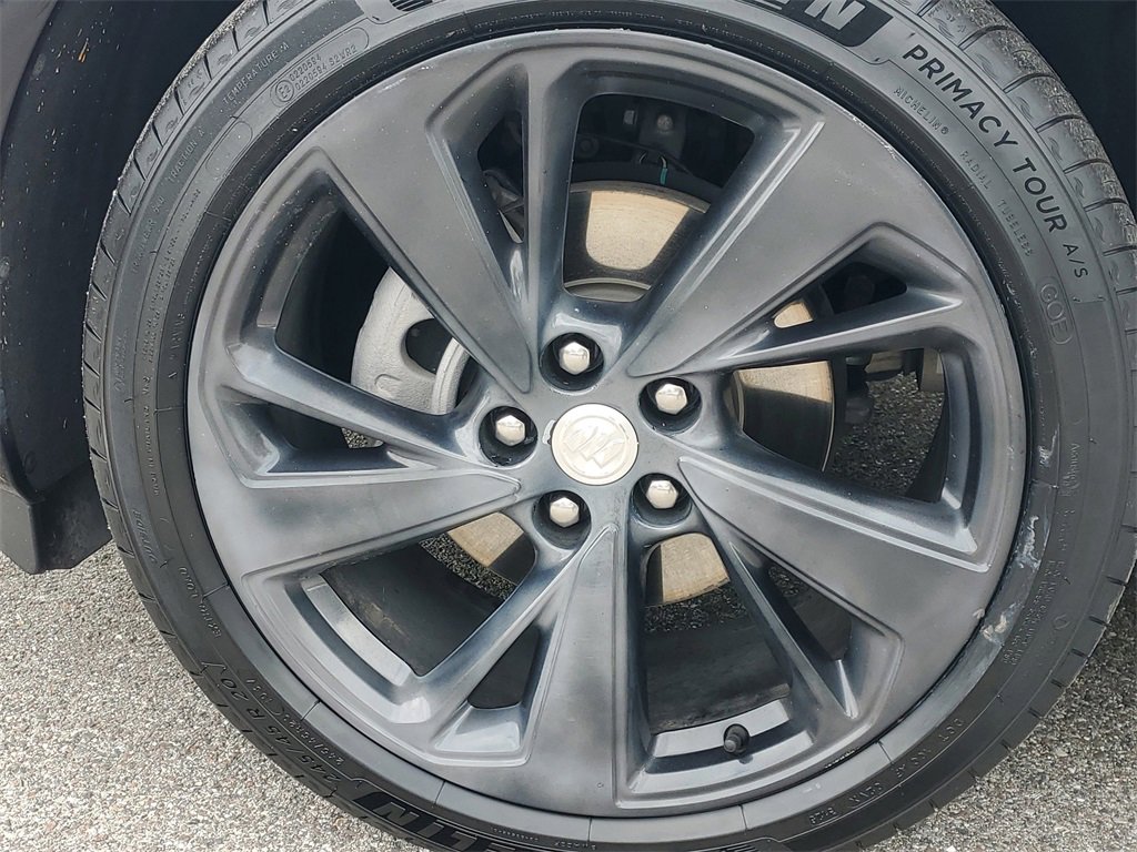 Certified 2021 Buick Envision Essence w/ Technology Package I image 9