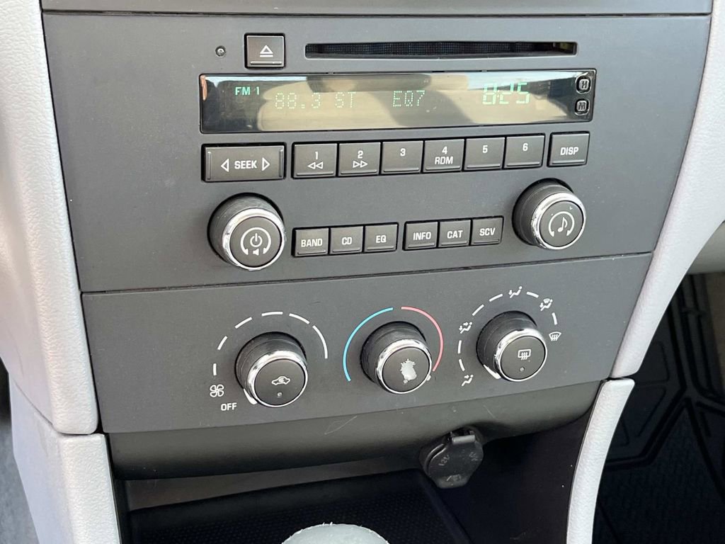 Used 2007 Buick LaCrosse CX image 28
