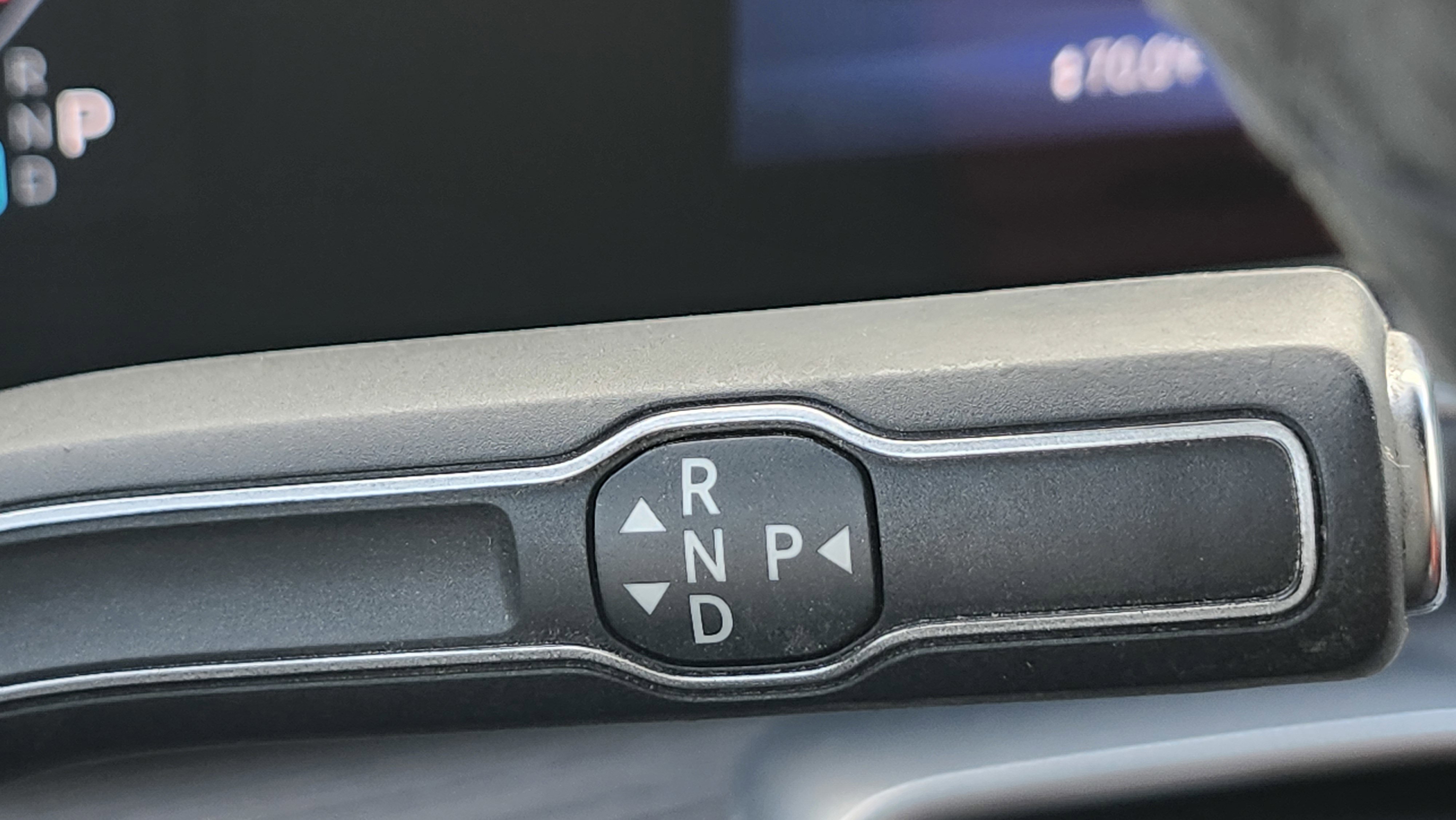 Used 2024 Mercedes-Benz GLE 53 AMG 4MATIC w/ Winter Package image 32