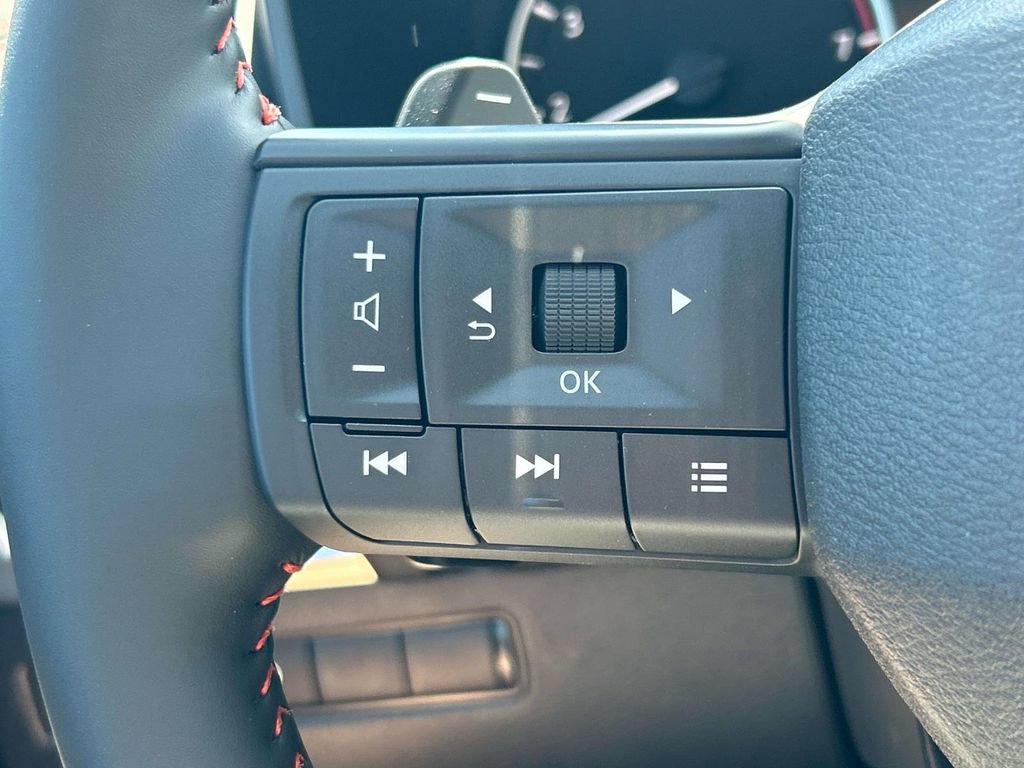 New 2026 Nissan Rogue SV AWD/4WD image 27
