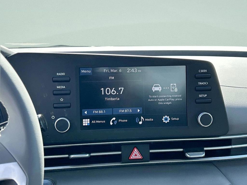 New 2026 Hyundai Elantra Sport FWD image 24