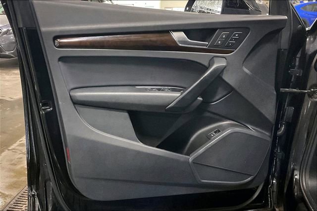 Used 2018 Audi Q5 2.0T Premium Plus w/ Premium Plus Package image 23