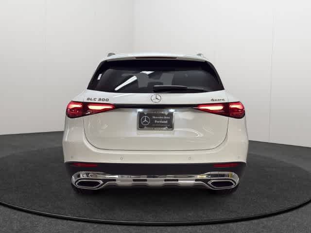 Used 2026 Mercedes-Benz GLC 300 4MATIC image 5