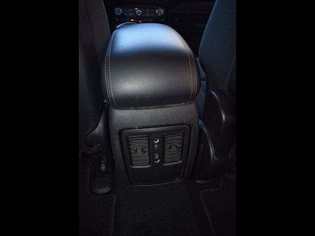 Used 2023 Dodge Durango SXT Launch Edition RWD image 29