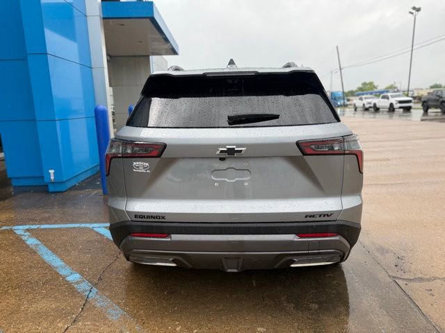 Used 2026 Chevrolet Equinox ACTIV w/ Convenience Package III FWD image 4