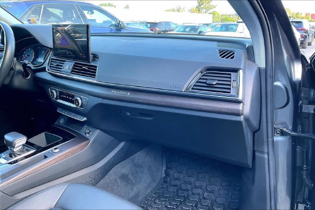 Certified 2023 Audi Q5 2.0T Premium w/ Convenience Package AWD/4WD image 16