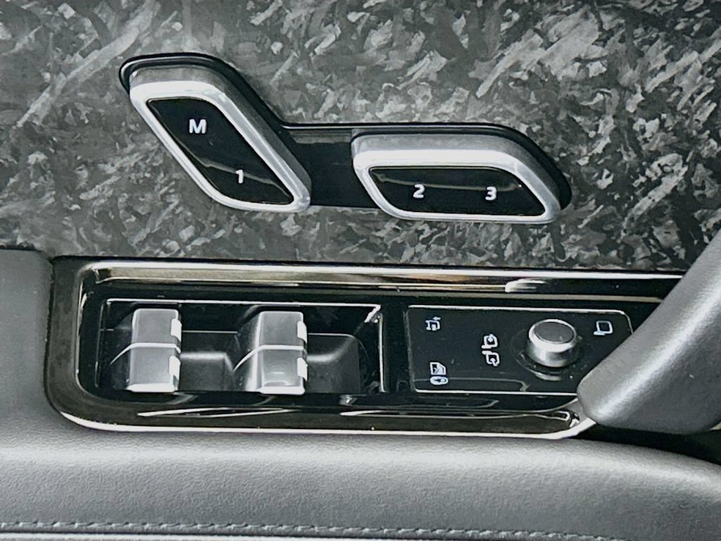 Certified 2023 Land Rover Range Rover Sport First Edition AWD/4WD image 22