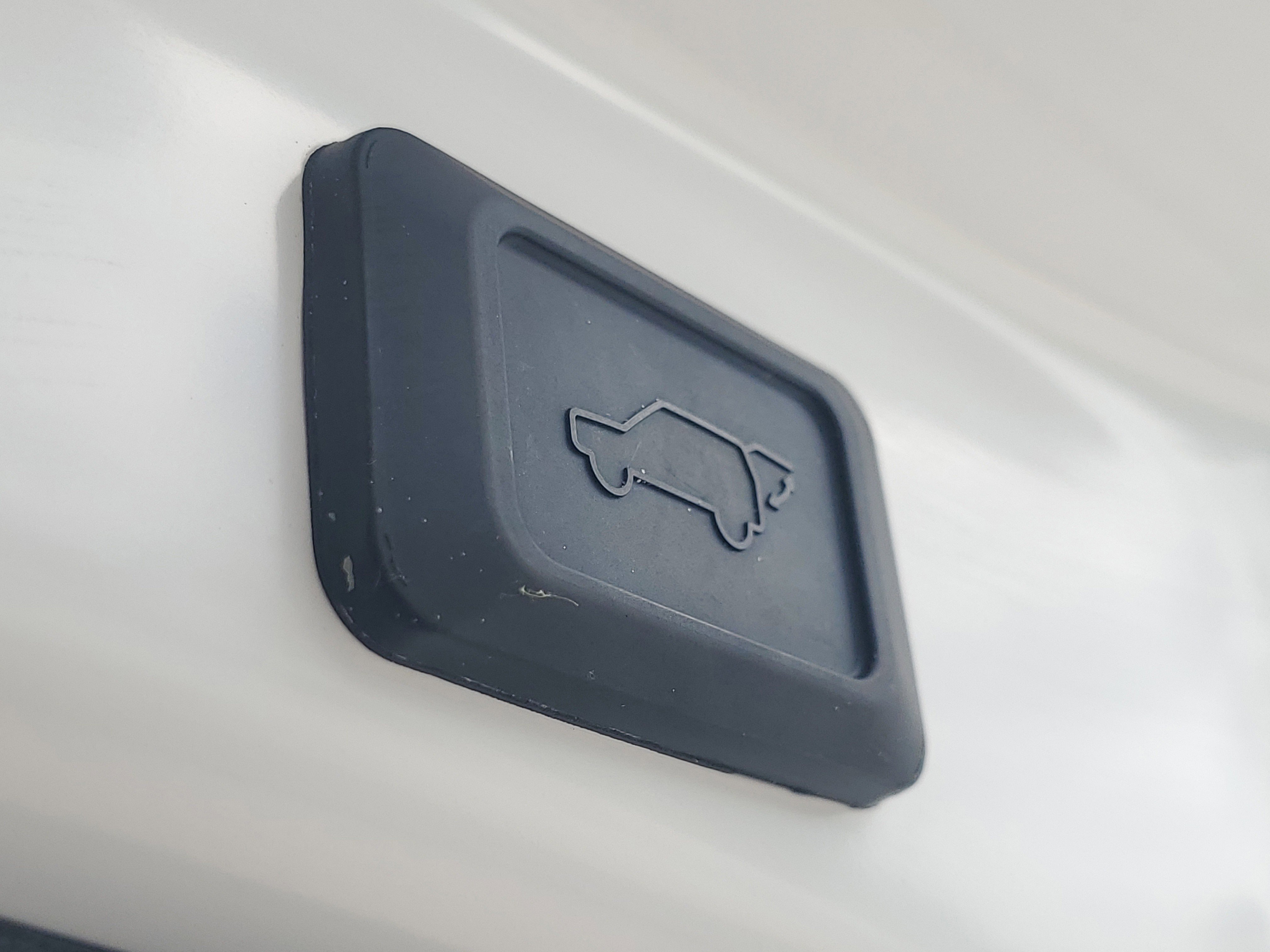 Certified 2024 Toyota RAV4 XLE w/ Convenience Package image 10