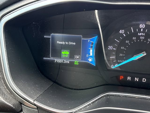 Used 2018 Ford Fusion SE FWD image 19