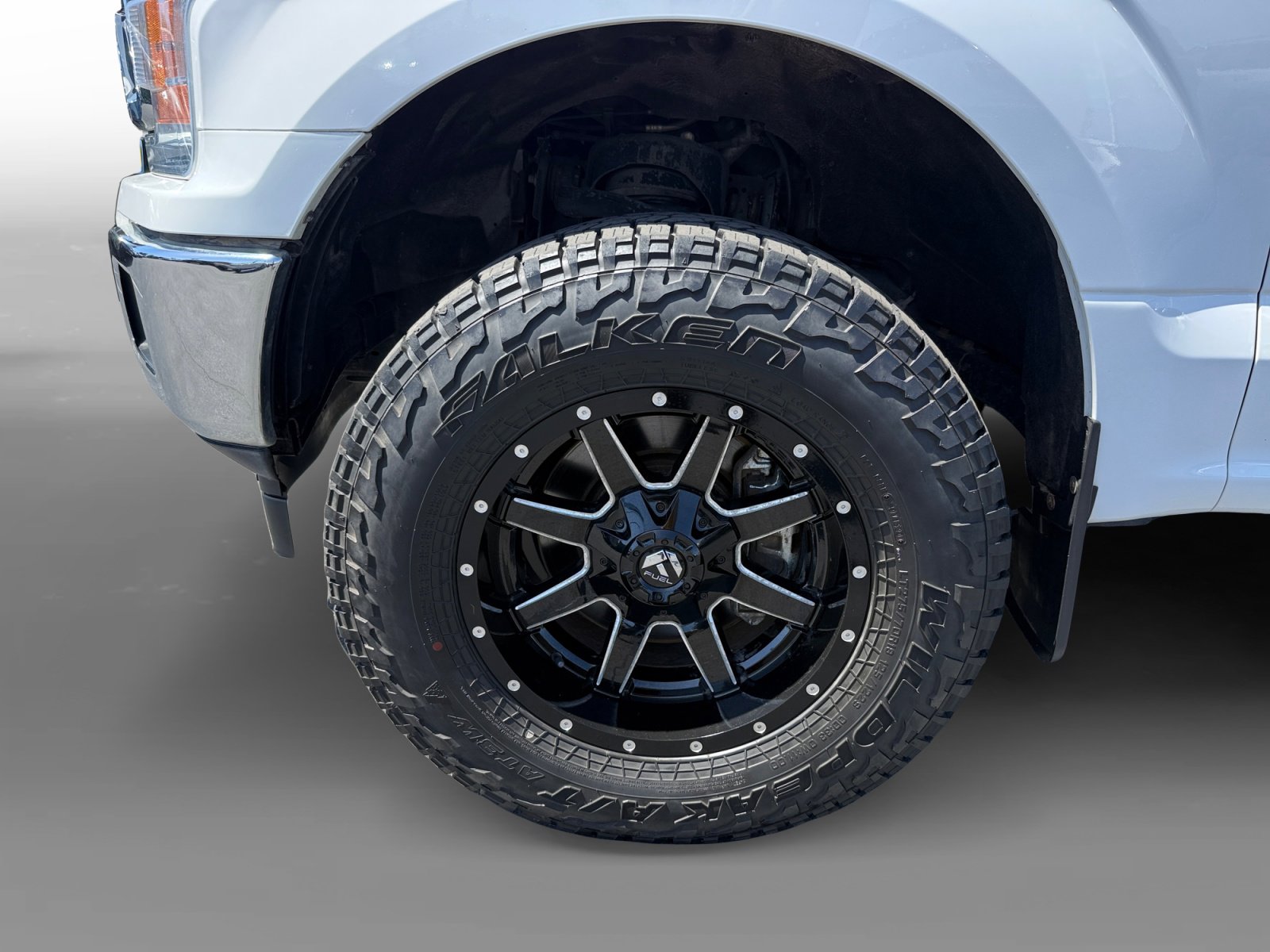 Certified 2019 Ford F150 XLT w/ Trailer Tow Package AWD/4WD image 9