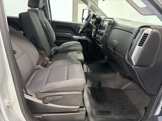 Used 2016 Chevrolet Silverado 2500 LT w/ LT Convenience Package image 21