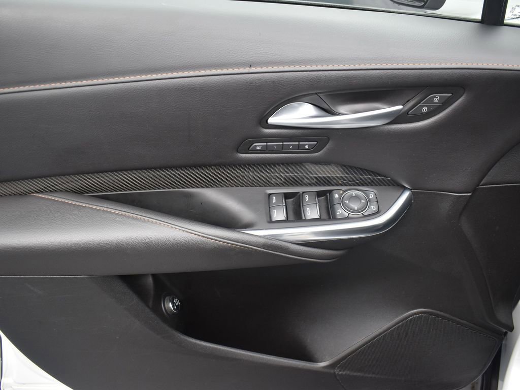 Used 2023 Cadillac XT4 Sport image 11