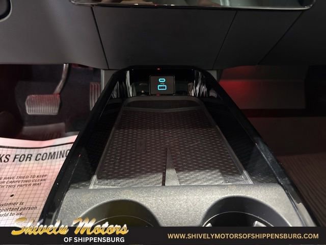 Used 2022 Ford Mustang Mach-E Premium RWD image 19