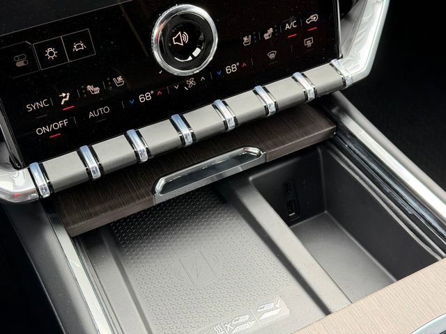 New 2026 GMC Acadia Denali w/ Super Cruise Package image 24