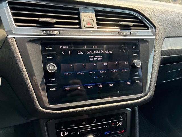 Used 2023 Volkswagen Tiguan SE w/ Panoramic Sunroof Package AWD/4WD image 20