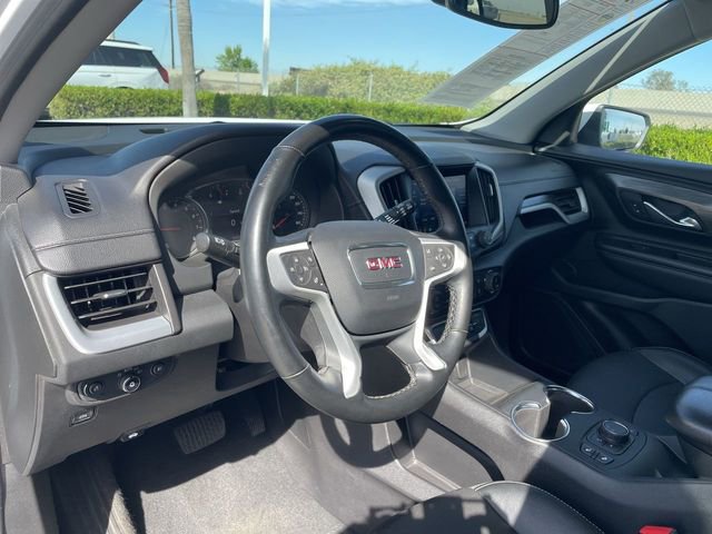 Used 2023 GMC Terrain SLT image 10