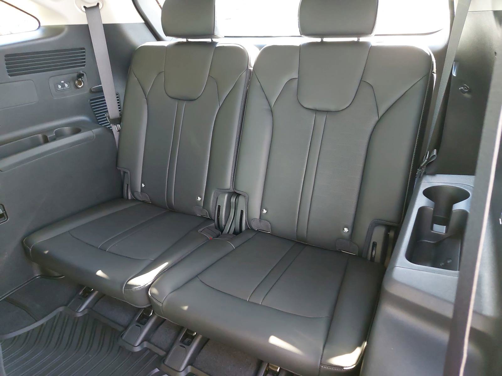New 2026 Kia Sorento EX w/ EX Premium Package FWD image 15