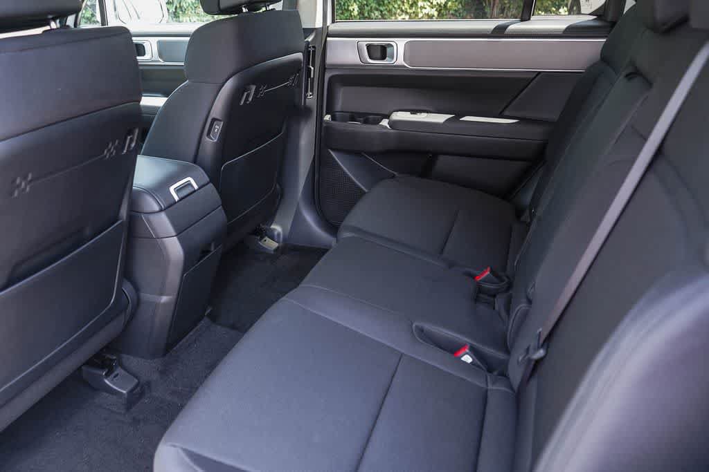 New 2026 Hyundai Santa Fe SE FWD image 17