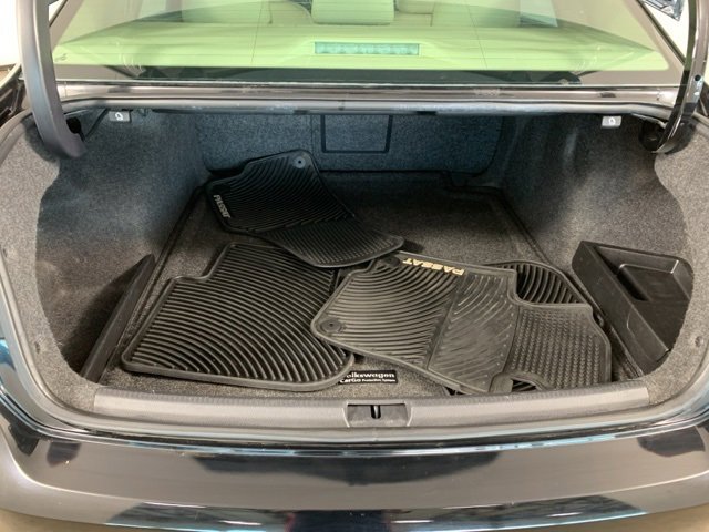 Used 2012 Volkswagen Passat TDI SEL Premium image 13