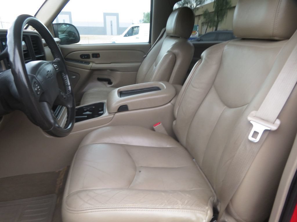 Used 2006 Chevrolet Silverado 2500 LT w/ Heavy-Duty Power Package AWD/4WD image 20