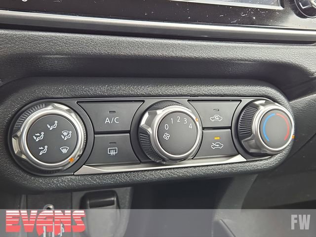 Used 2025 Nissan Versa S w/ Trunk Package FWD image 8