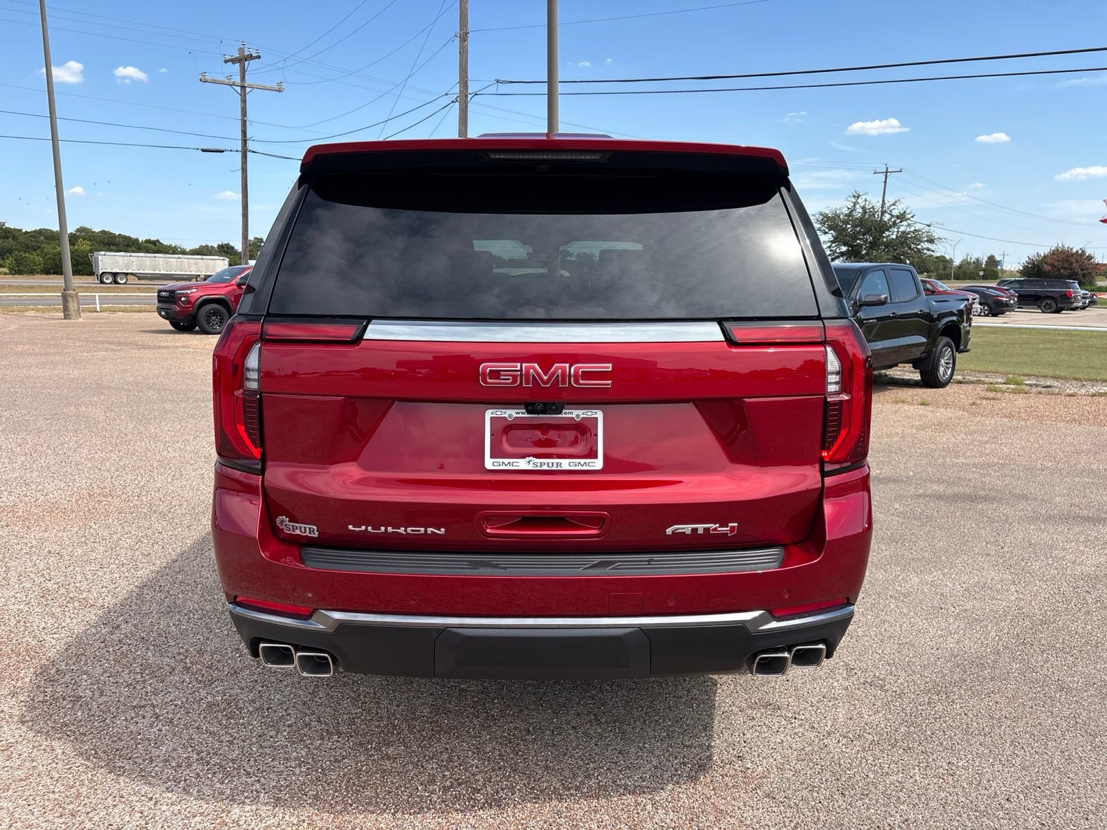 New 2026 GMC Yukon XL AT4 w/ AT4 Premium Plus Package AWD/4WD image 5