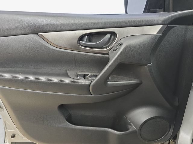 Used 2017 Nissan Rogue Sport S FWD image 26