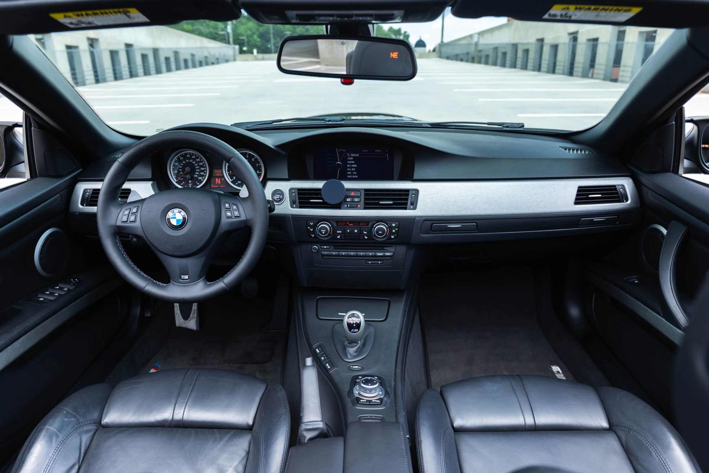 Used 2010 BMW M3 Convertible RWD image 2