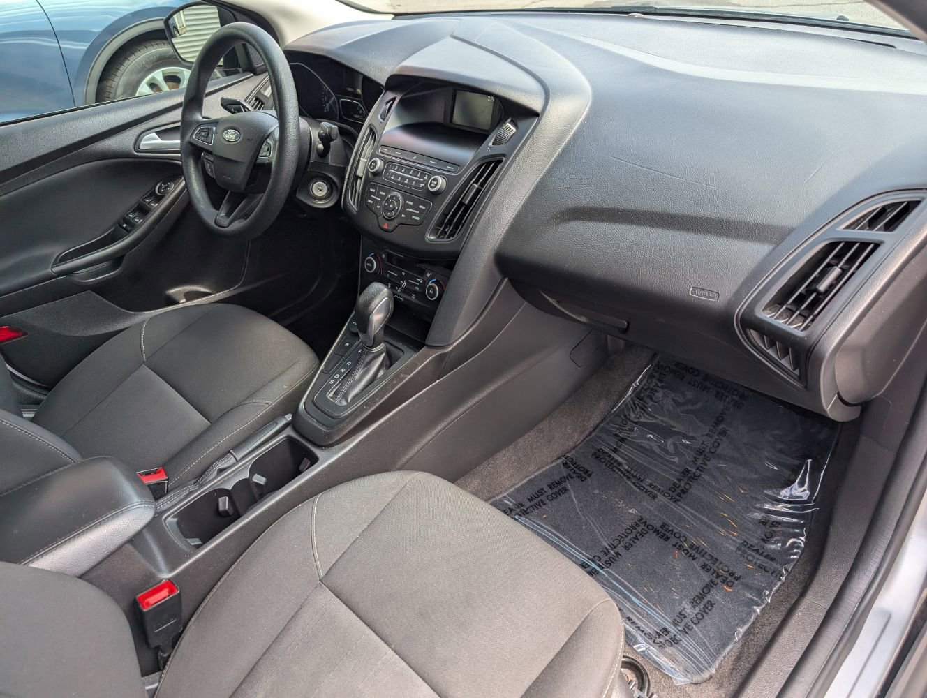 Used 2018 Ford Focus SE FWD image 13