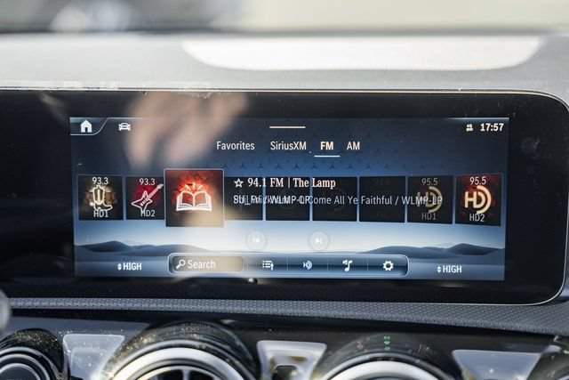 New 2025 Mercedes-Benz CLA 250 4MATIC image 21