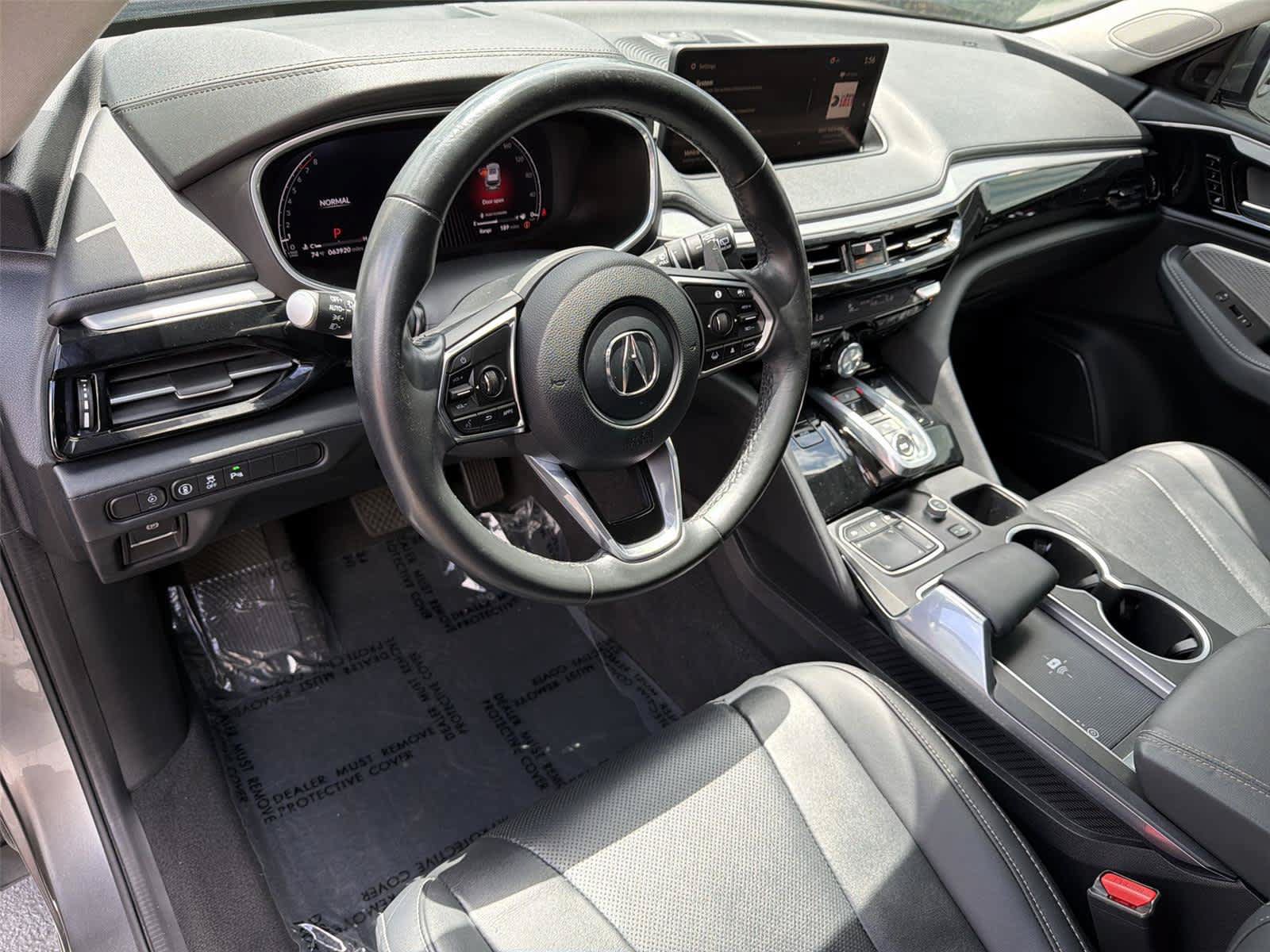 Certified 2023 Acura MDX FWD w/ Technology Package image 2