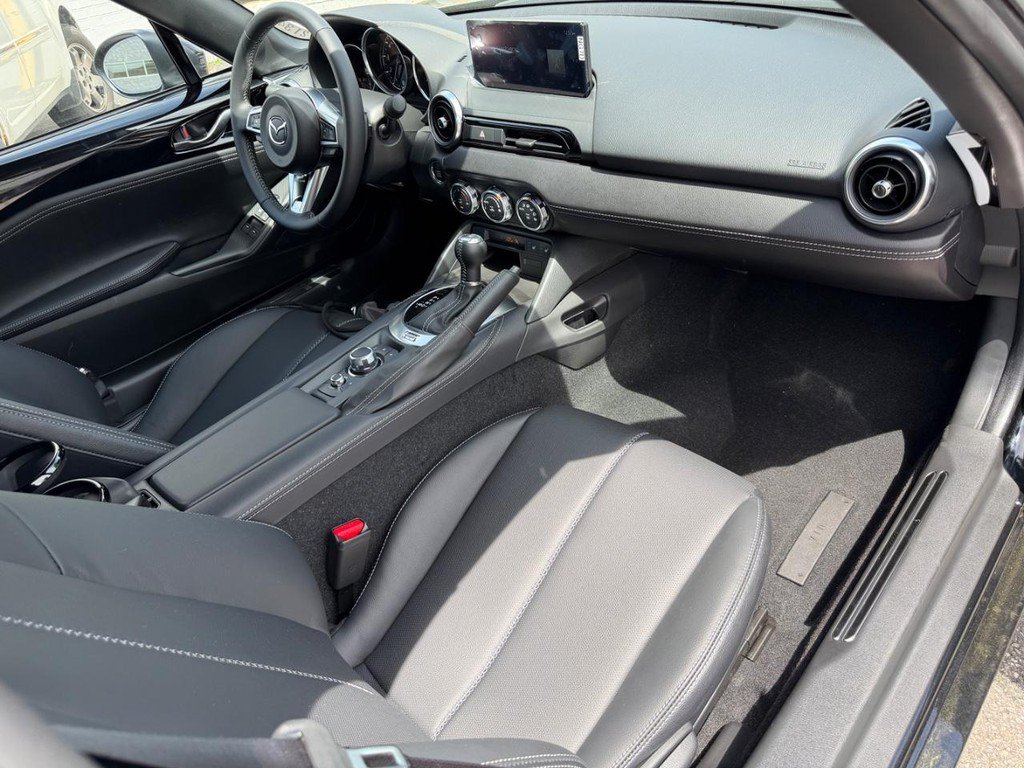 New 2026 MAZDA MX-5 Miata Grand Touring w/ Weather Package RWD image 4