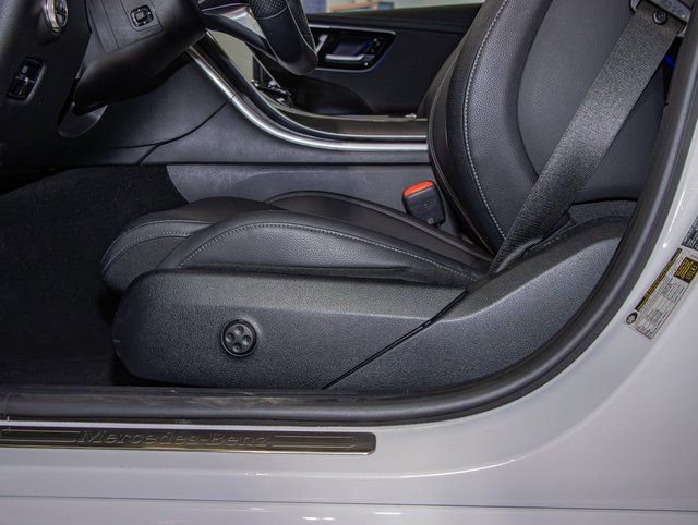 Certified 2023 Mercedes-Benz C 300 4MATIC Sedan image 15