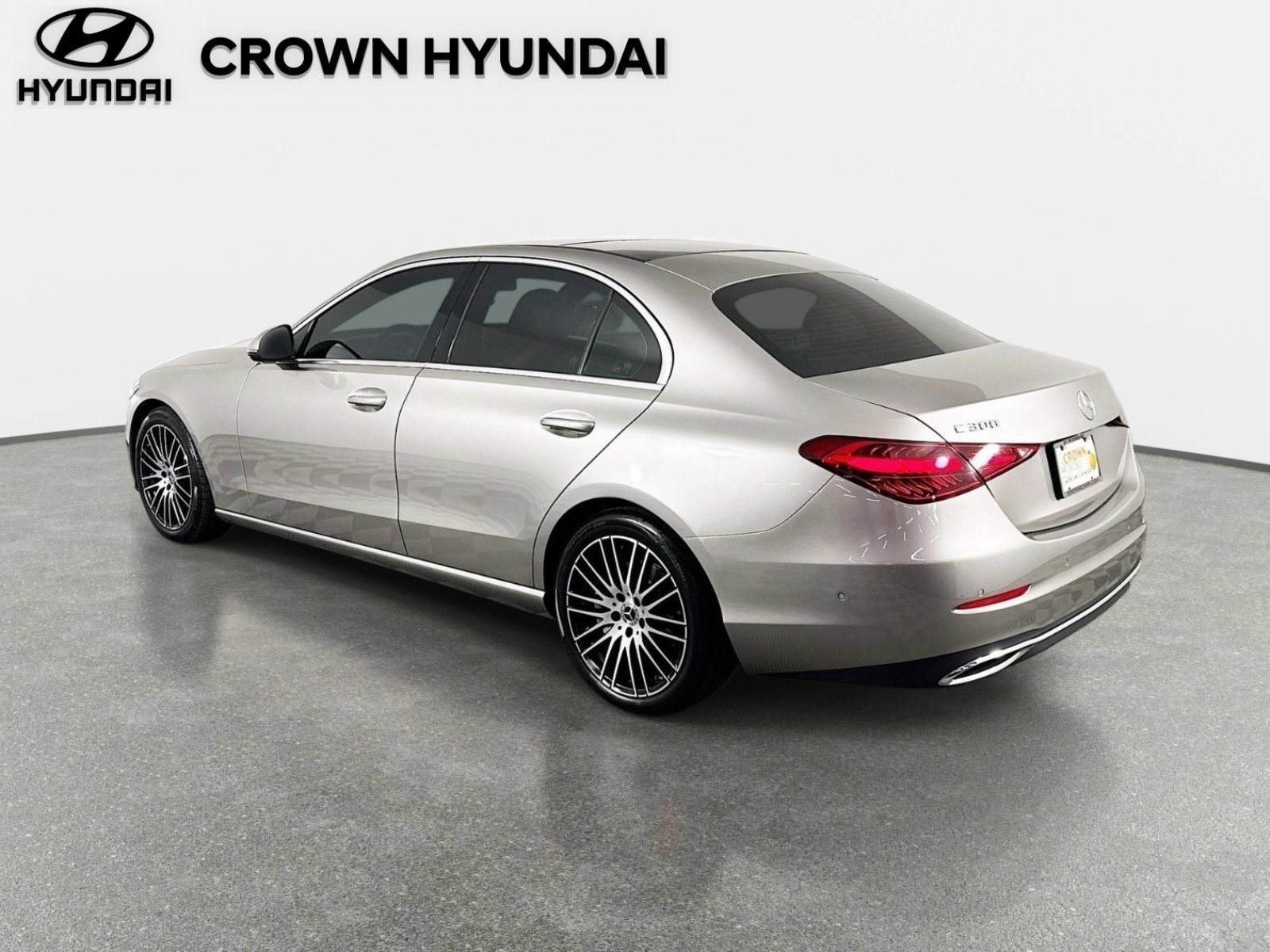 Used 2022 Mercedes-Benz C 300 Sedan image 8