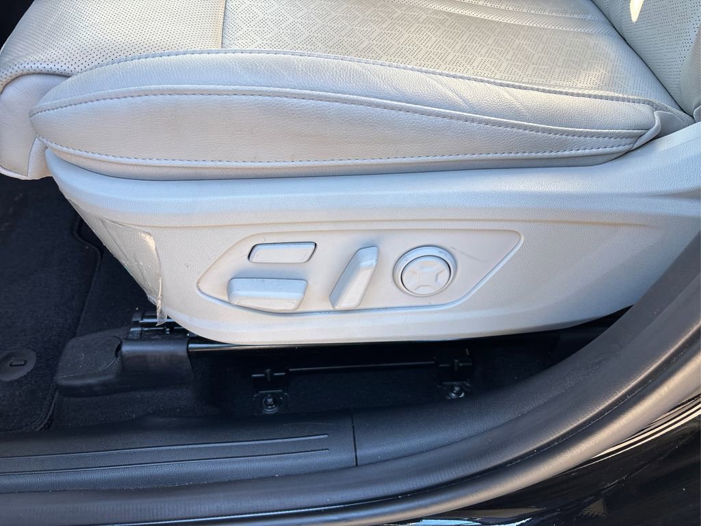 Certified 2023 Kia Sorento SX Prestige image 43