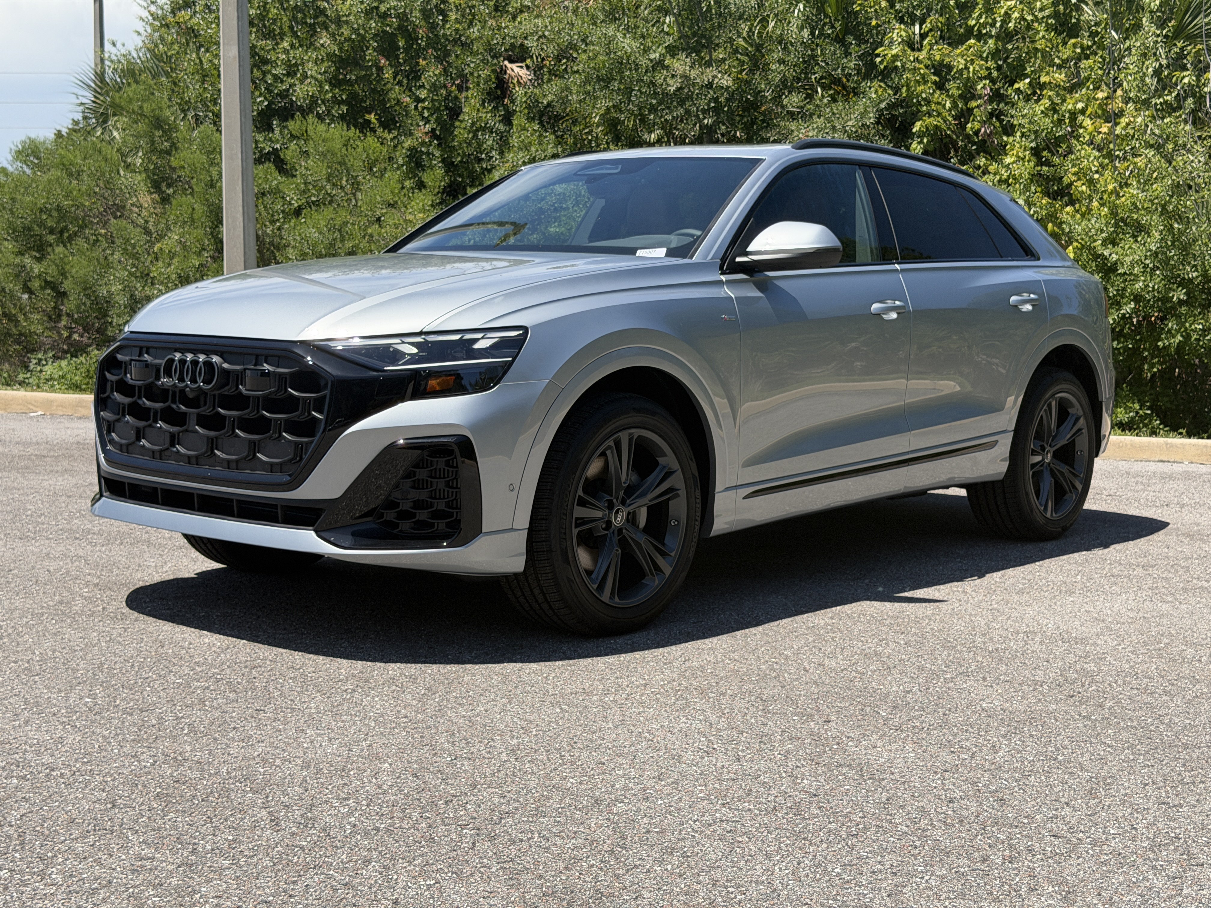 New 2027 Audi Q8 Premium AWD/4WD image 7