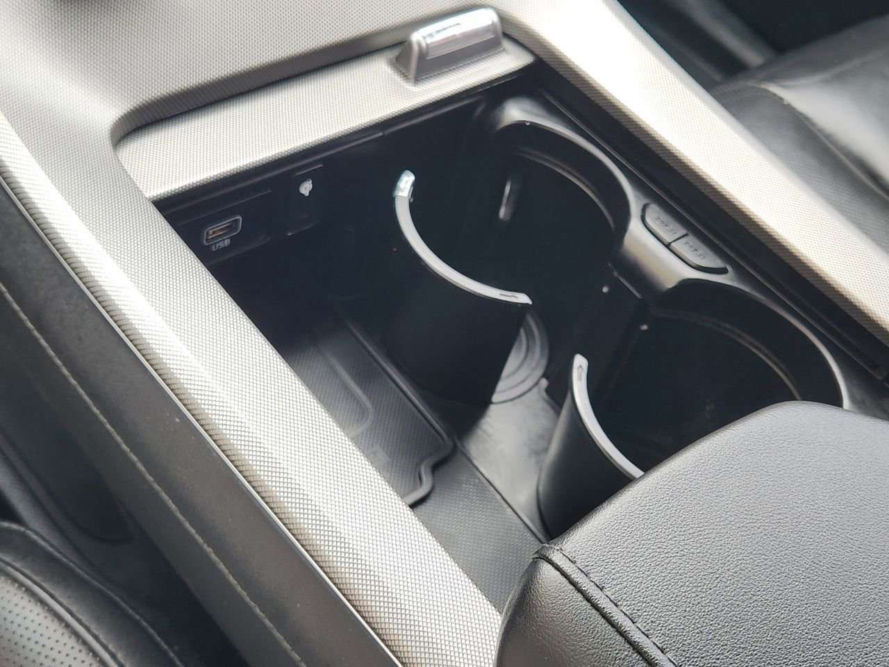 Used 2022 Hyundai Palisade Calligraphy FWD image 19