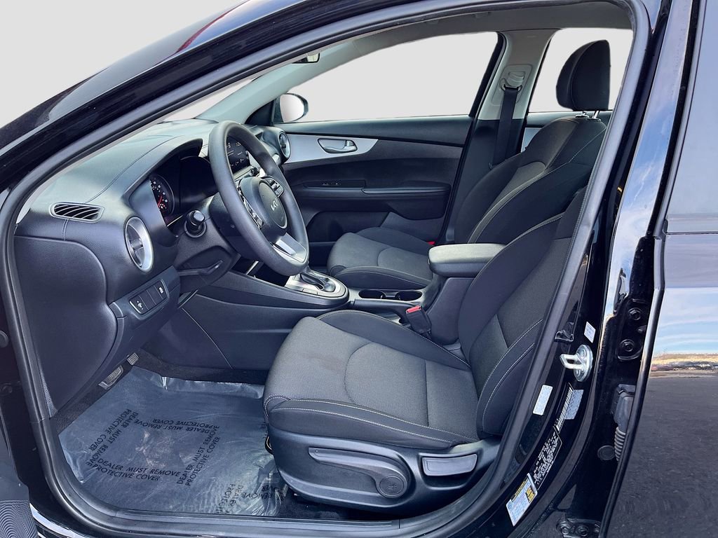 Used 2024 Kia Forte LXS image 20