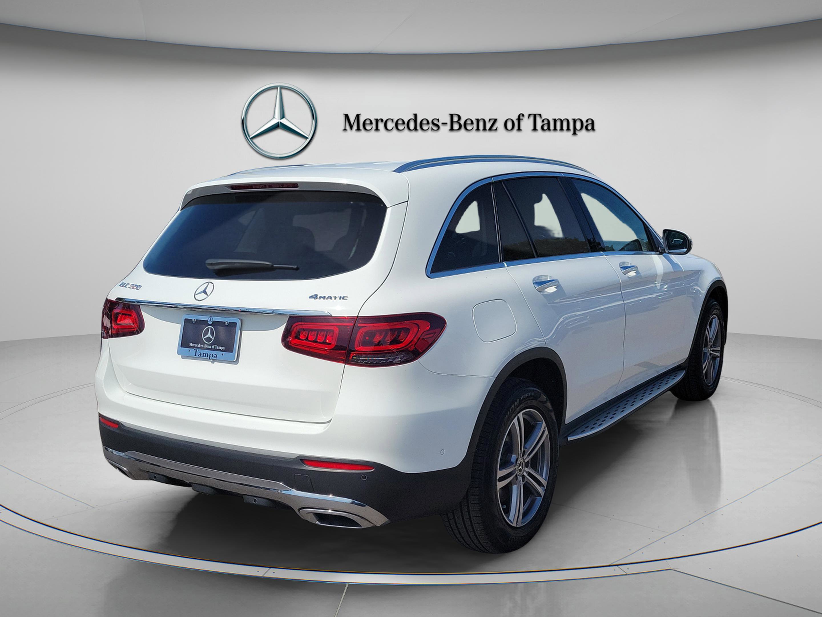Certified 2022 Mercedes-Benz GLC 300 4MATIC image 3