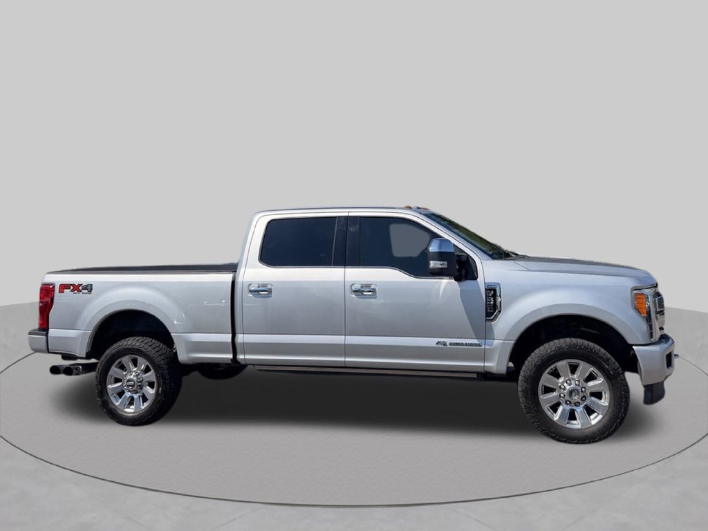 Used 2017 Ford F250 Platinum w/ Platinum Ultimate Package AWD/4WD image 3