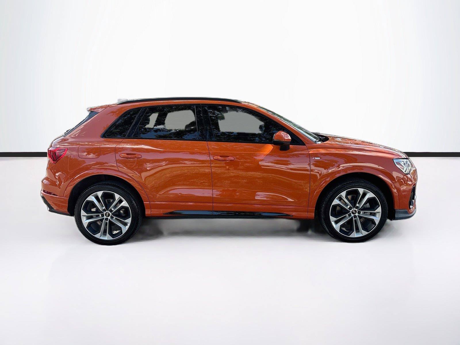 Used 2022 Audi Q3 2.0T Premium Plus AWD/4WD image 8