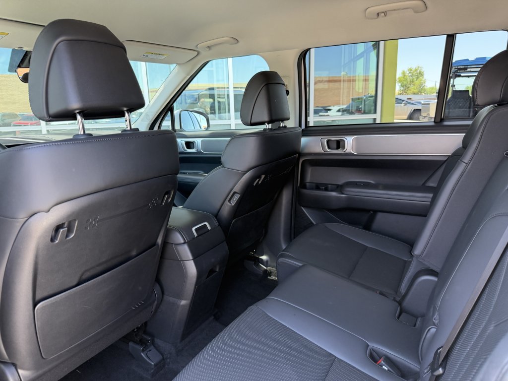 Used 2024 Hyundai Santa Fe SEL FWD image 32