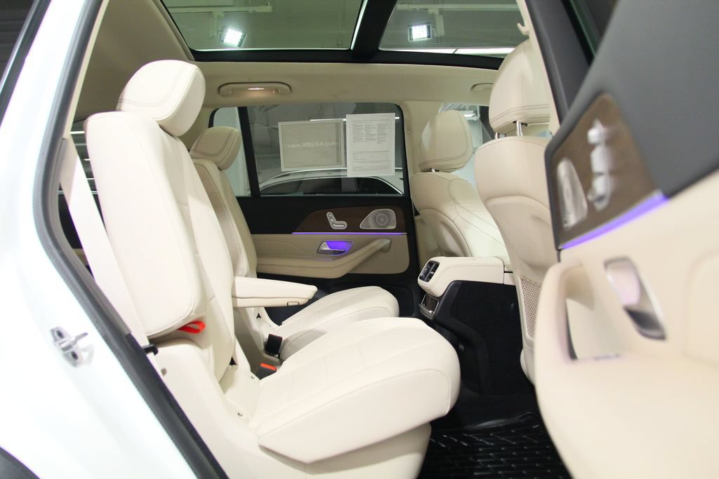 Certified 2026 Mercedes-Benz GLS 450 4MATIC image 28