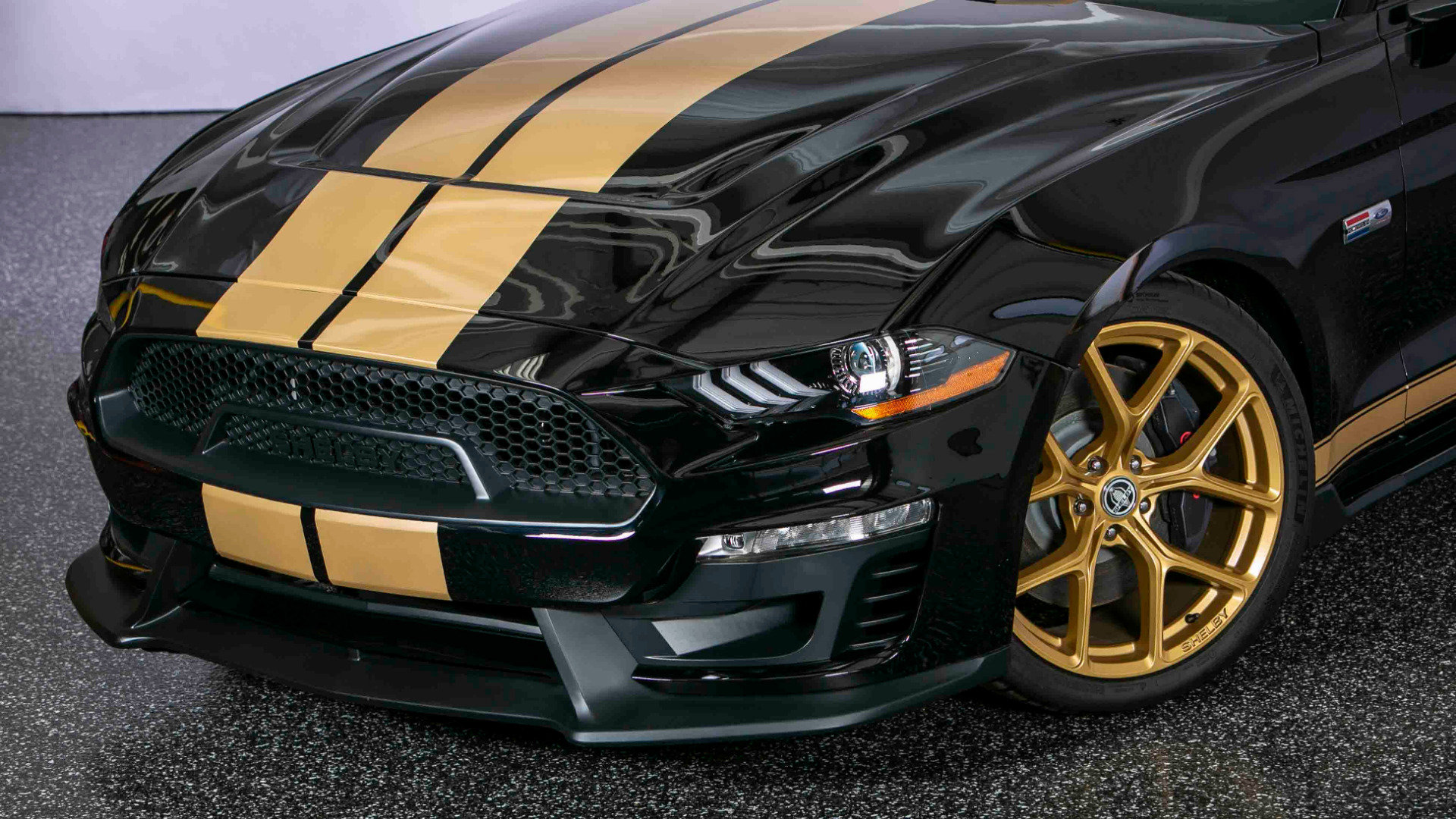 Used 2019 Ford Mustang GT Premium w/ GT Performance Package image 12