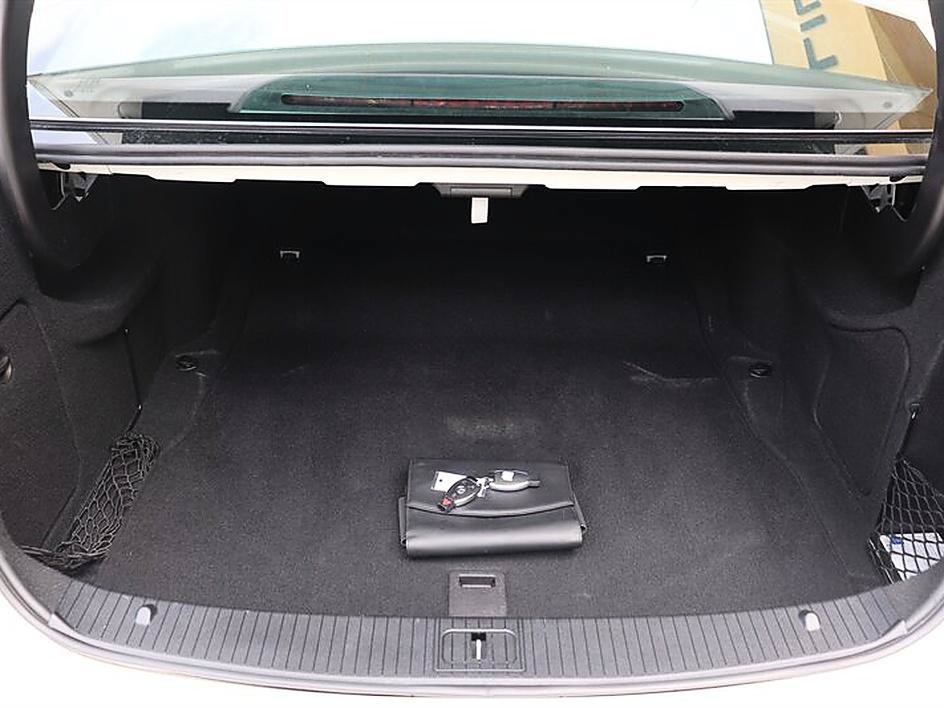 Used 2010 Mercedes-Benz E 350 Sport image 23