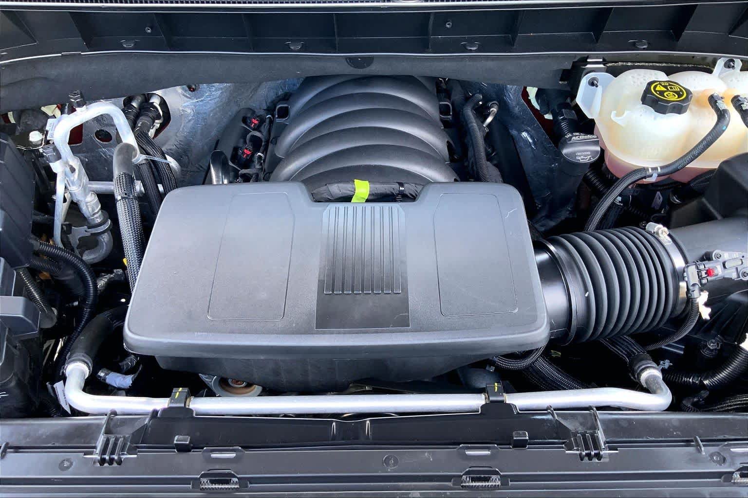 Used 2023 Chevrolet Silverado 1500 RST AWD/4WD image 30