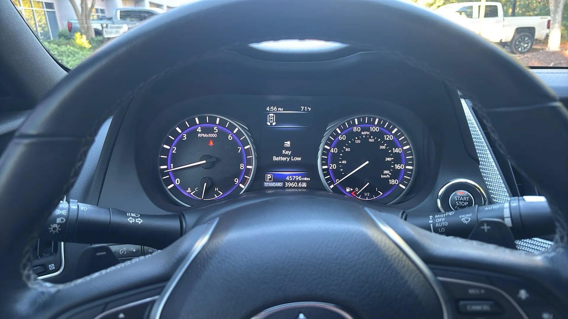 Used 2017 INFINITI Q60 Red Sport 400 RWD image 9