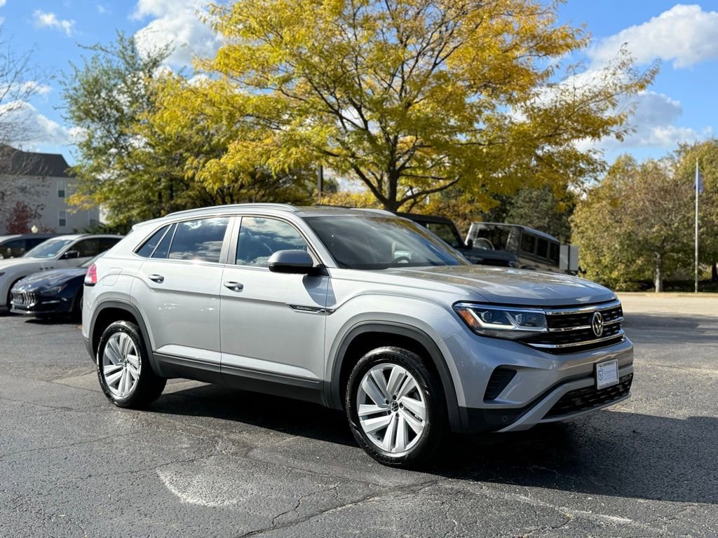 Used 2022 Volkswagen Atlas Cross Sport SE image 4