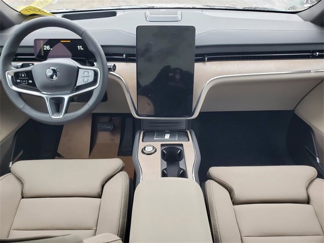 New 2025 Volvo EX90 Plus w/ Protection Package Premier image 25