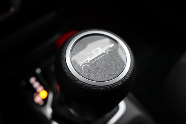 New 2025 Jeep Gladiator Sport AWD/4WD image 23